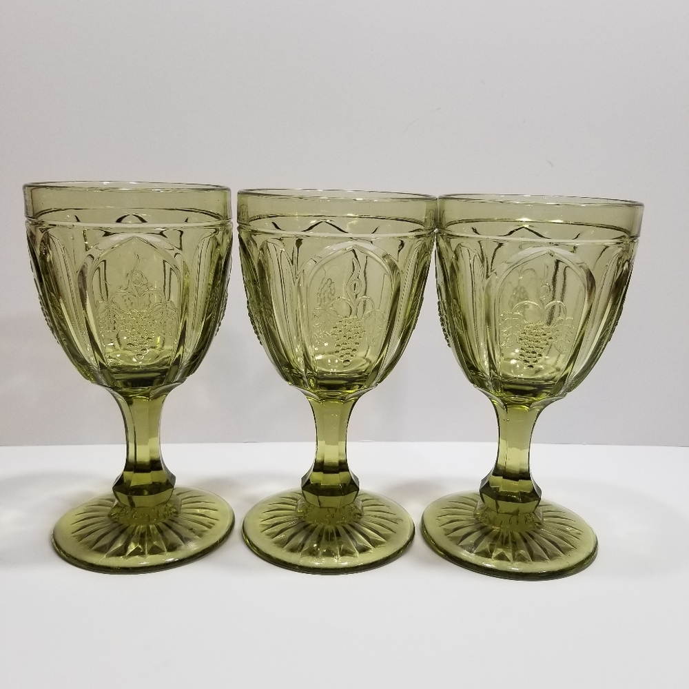Fenton Red Cliff Grape Pattern Water Goblets